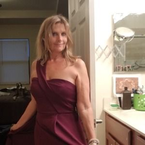 Meet your Posher, Debra